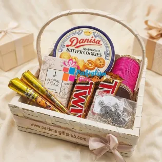 The Mehndi Radiance & Fragrance Gift Set The Mehndi Radiance & Fragrance Gift Set