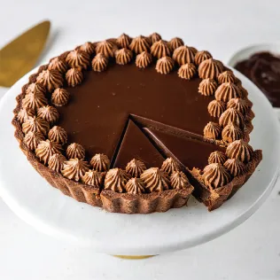 Callebaut Velvet: Truffle-Filled Dark Chocolate Tart Callebaut Velvet: Truffle-Filled Dark Chocolate Tart
