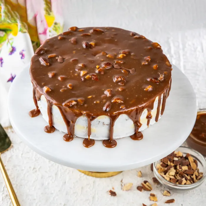 Toffee Almond Delight: Gluten-Free Vanilla & Toffee Layer Cake Toffee Almond Delight: Gluten-Free Vanilla & Toffee Layer Cake