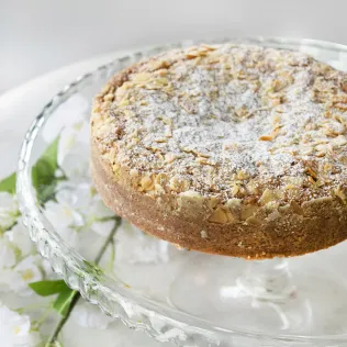 Toasted Almond Harmony Tea Cake Toasted Almond Harmony Tea Cake