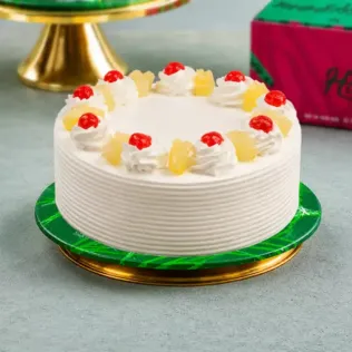 Pineapple Paradise Cream Cake by Hobnob Pineapple Paradise Cream Cake by Hobnob